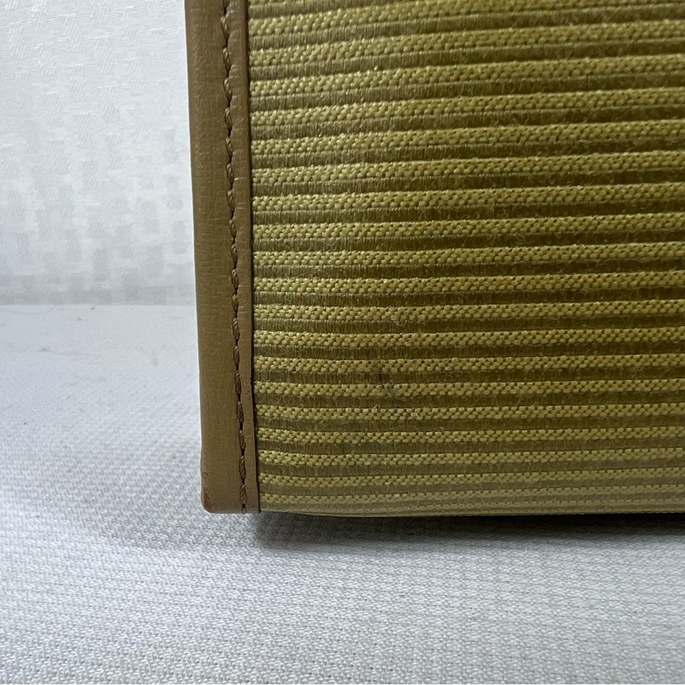7034: Vintage Yves Saint Laurent YSL Ribbed Canvas Clutch Pouch - Picture 4 of 16